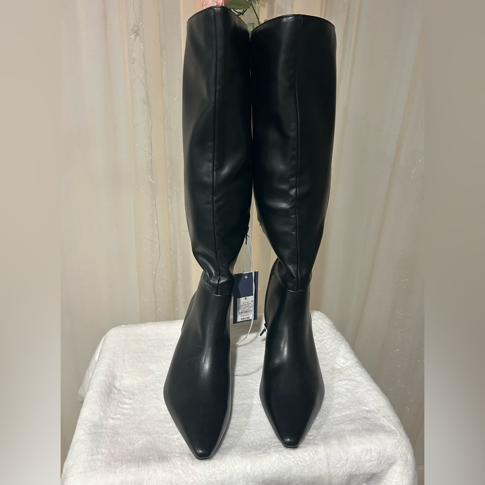 Universal Thread Black Pointed-Toe Ankle Boots – … - image 1